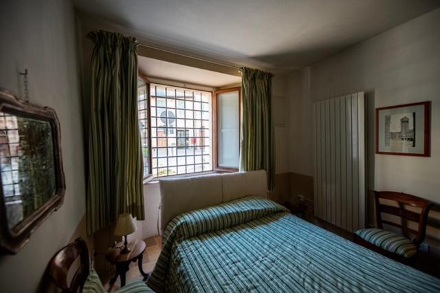 Palazzo Santinelli Bed & Breakfast Sant'Angelo in Vado Luaran gambar
